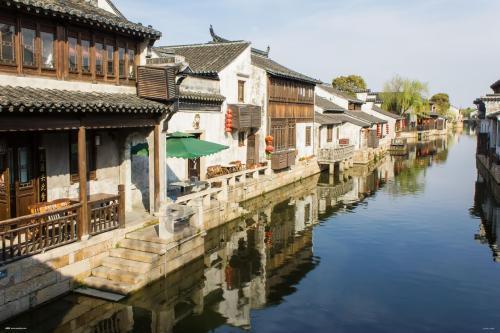 擅长摔跤的是哪个民族？游戏画面