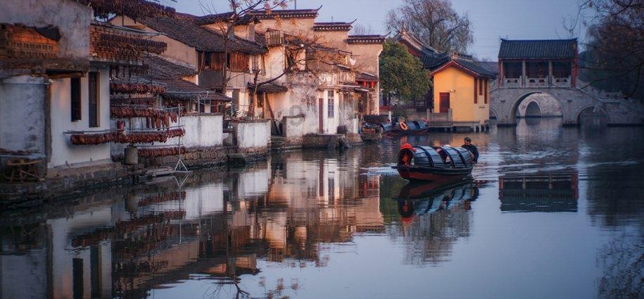 黄金AK闯迷宫